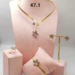 Clover Charm Gold Jewelry Set